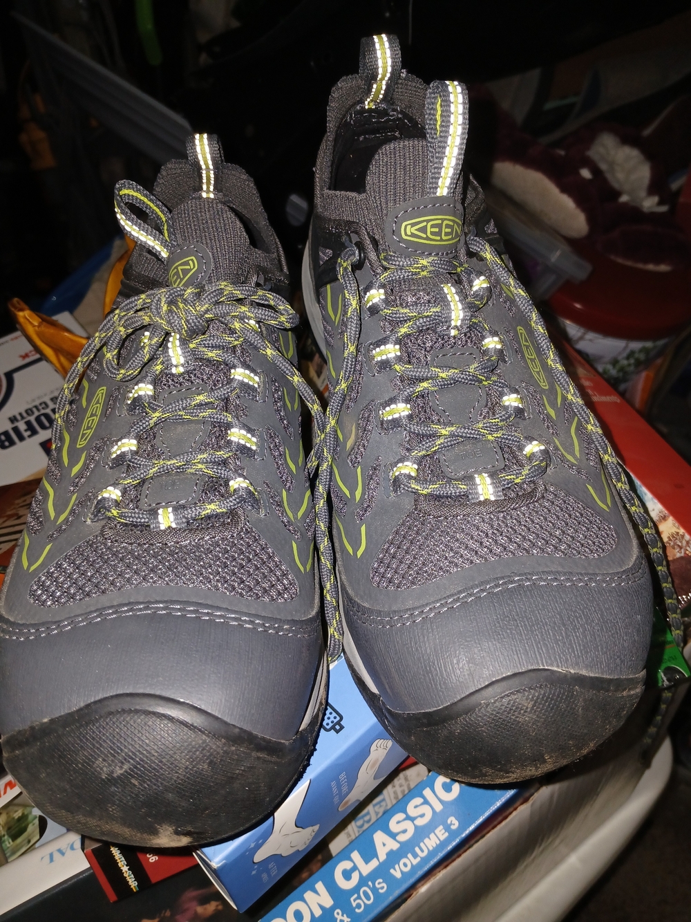 KEEN Men’s Gray & Lime Trail Shoes